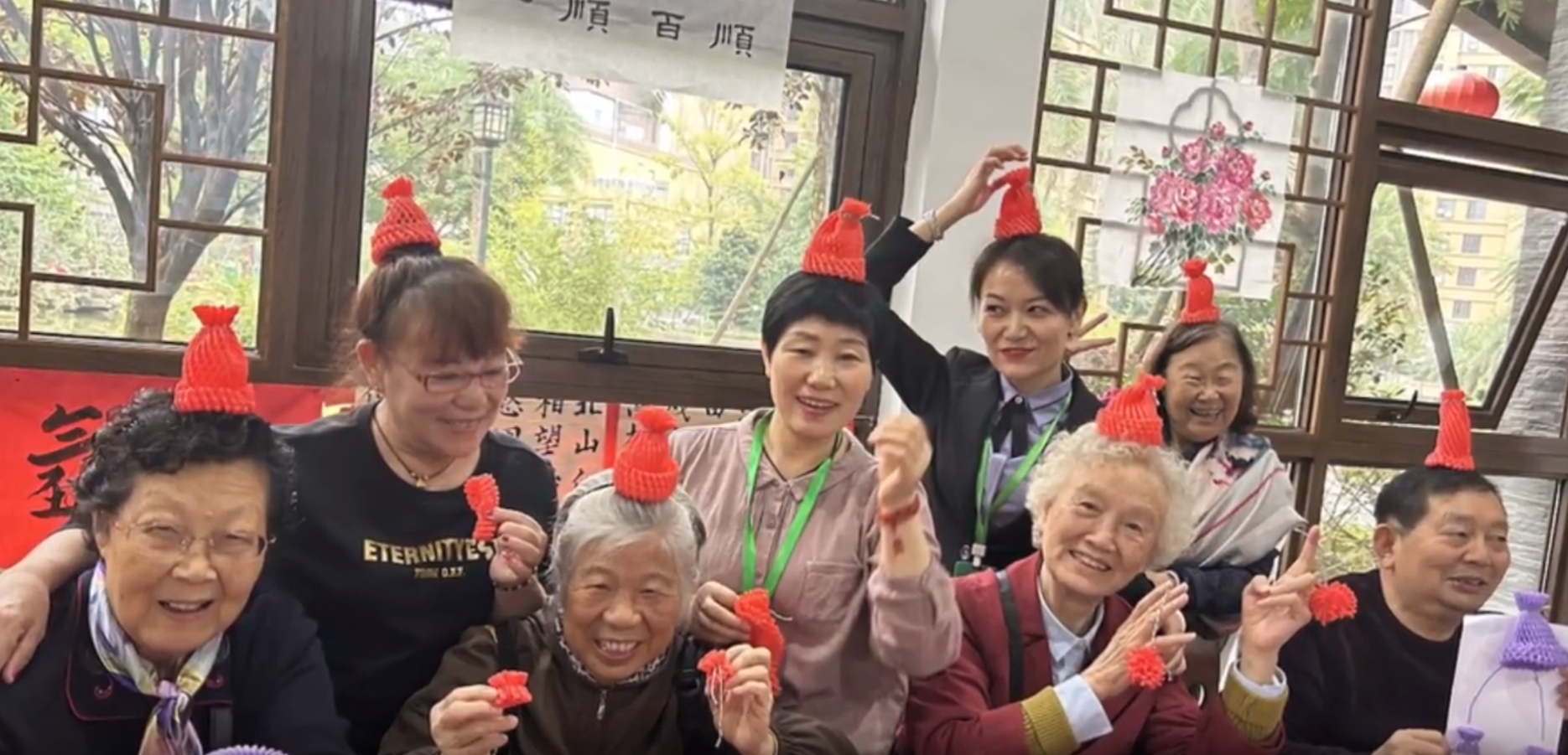 树荫家人送来立冬小红帽